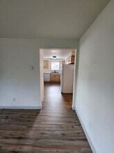 427 6th Ave SW, Unit 427-A in Albany, OR - Building Photo - Building Photo