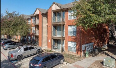 3440 E Rosemeade Pkwy in Carrollton, TX - Building Photo - Building Photo