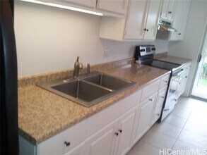 47-008 Lihikai Dr in Kaneohe, HI - Building Photo - Building Photo
