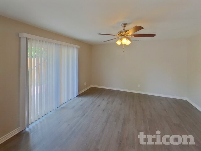 185 Trout St in Rockwall, TX - Building Photo - Building Photo