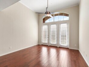 1020 Texas St in Fort Worth, TX - Building Photo - Building Photo