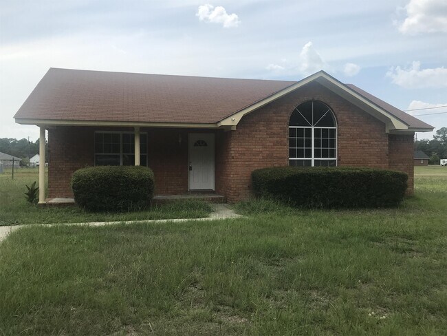 6463 Elim Church Rd in Hinesville, GA - Foto de edificio - Building Photo