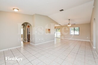 7202 Kumquat Rd in Ft. Myers, FL - Building Photo - Building Photo