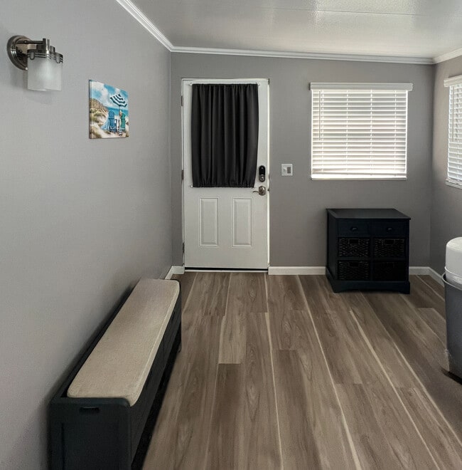 6501 SE 55th St, Unit Remodeled Mobile Home in Okeechobee, FL - Foto de edificio - Building Photo