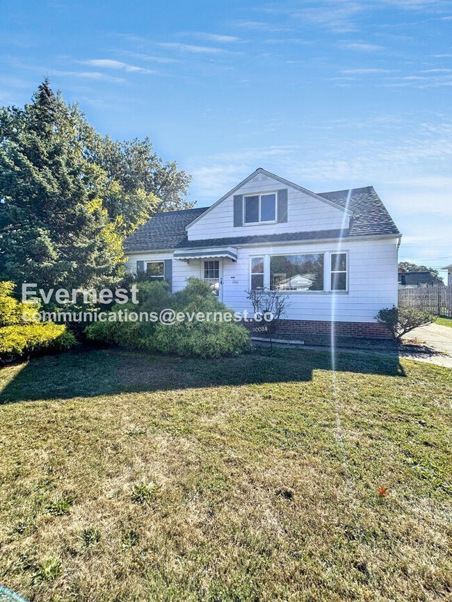 property at 30034 Oakdale Rd