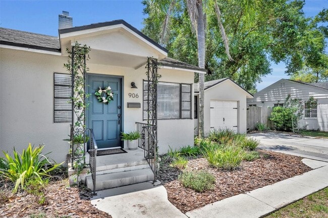 property at 906 Camellia Ave
