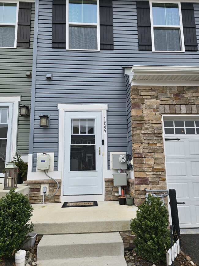 1097 Moscariello Ln in Royersford, PA - Building Photo - Building Photo