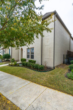 625 Surrey Ln in Flower Mound, TX - Building Photo - Building Photo