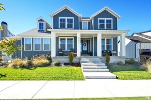 943 S Candlelight Dr in Saratoga Springs, UT - Building Photo