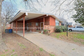 953 E 37th St in Tulsa, OK - Building Photo - Building Photo