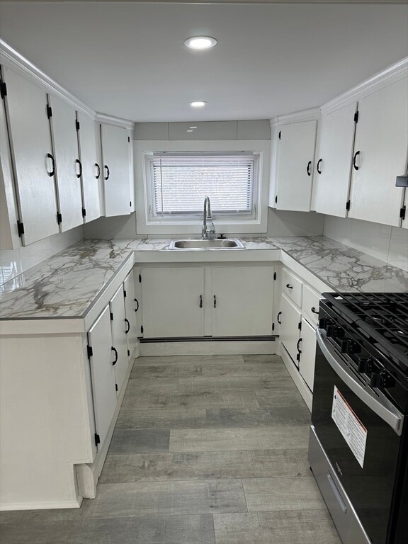 51 Walnut St, Unit B in Saugus, MA - Foto de edificio - Building Photo
