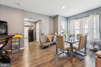 161 Rancocas Rd in Mount Holly, NJ - Building Photo - Building Photo