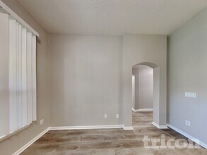 1668 Hidden Forest Ln in Jacksonville, FL - Building Photo - Building Photo