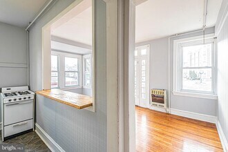 2115 N 63rd St-Unit -UNIT 3B in Philadelphia, PA - Building Photo - Building Photo