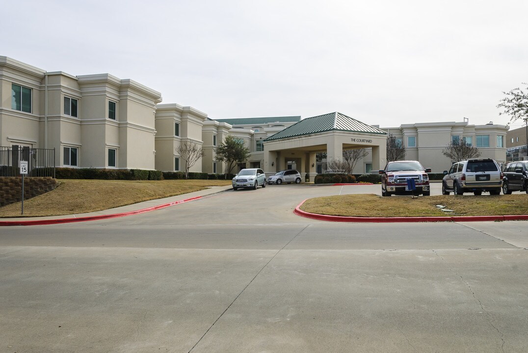 Hartin Apartments in Mesquite, TX - Building Photo