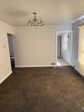 14810 Rossini Dr in Detroit, MI - Building Photo - Building Photo