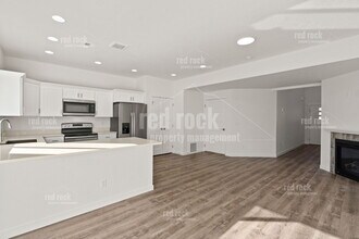 12625 E Main Ave in Spokane Valley, WA - Building Photo - Building Photo