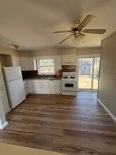 11117 Florence Ave in St. Ann, MO - Building Photo - Building Photo