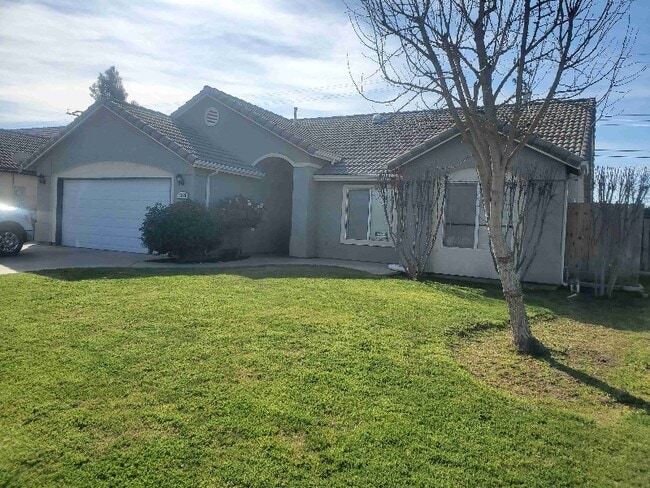 property at 3305 S Martin St