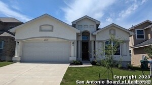 6931 Comanche Cougar in San Antonio, TX - Building Photo