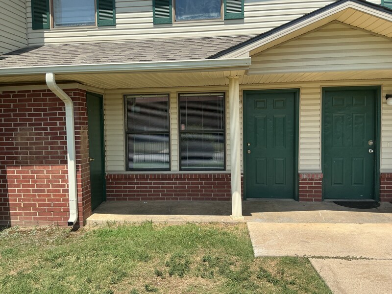 4301 Yorkshire Dr in Fort Smith, AR - Building Photo