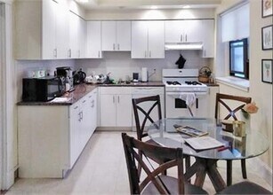 7 Naples Rd in Brookline, MA - Building Photo - Building Photo