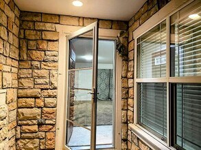 12833 Mayfair Way in Englewood, CO - Building Photo - Building Photo