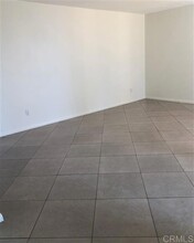 1640 Maple Dr in Chula Vista, CA - Foto de edificio - Building Photo