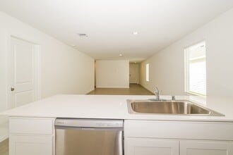 10726 Red Orchid Dr in Houston, TX - Building Photo - Building Photo