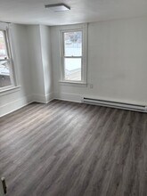 105 W Ridge St in Nesquehoning, PA - Building Photo - Building Photo