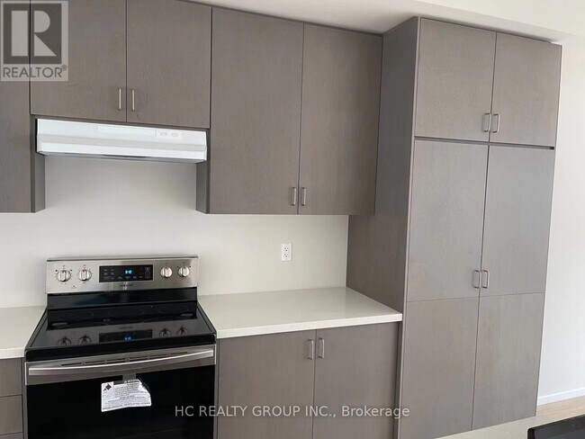 15 James Noble Ln in Richmond Hill, ON - Building Photo - Building Photo