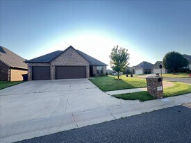 12009 Williamson Farms Blvd in Oklahoma City, OK - Building Photo