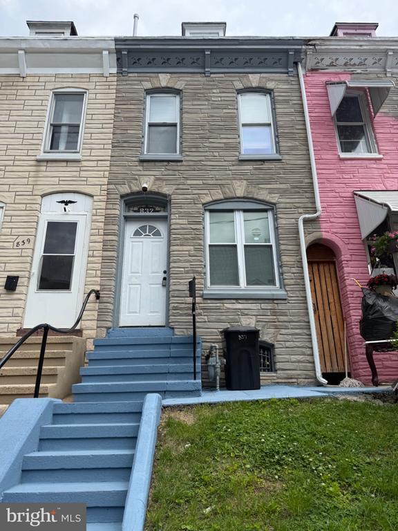 property at 837 Locust St