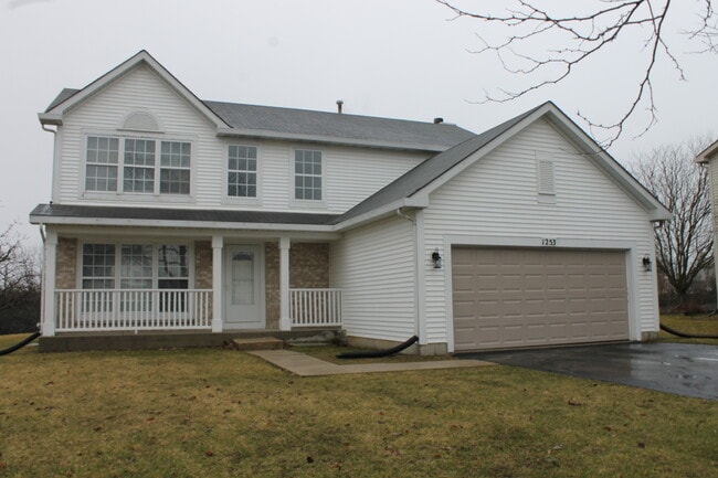 property at 1253 E Essex Ct