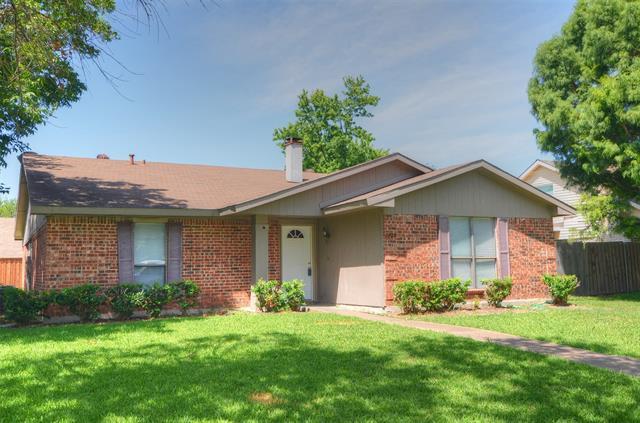 5725 Drexel Dr in Garland, TX - Building Photo