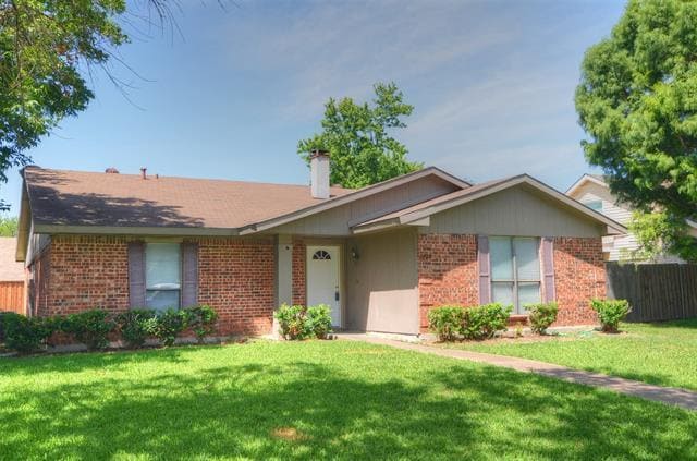 property at 5725 Drexel Dr