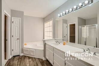 7067 Brook Side Landing in Stone Mountain, GA - Building Photo - Building Photo