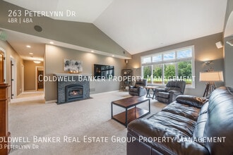 263 Peterlynn Dr in Wrightstown, WI - Foto de edificio - Building Photo