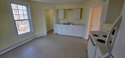 33 S Main St in Troy, NH - Building Photo - Building Photo