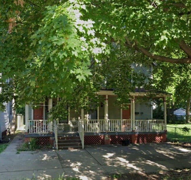 property at 845 N 7th St