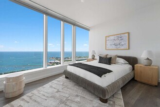 1000 S Michigan Ave in Chicago, IL - Building Photo - Building Photo