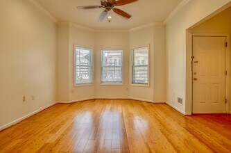 221 Claremont Ave in Jersey City, NJ - Building Photo - Building Photo