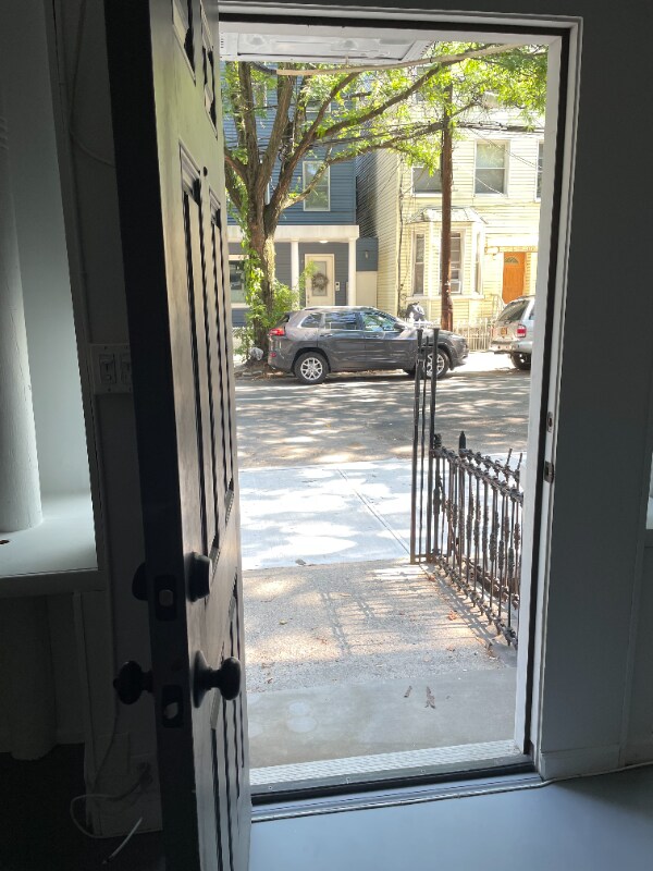 181 Freeman St in Brooklyn, NY - Building Photo - Building Photo