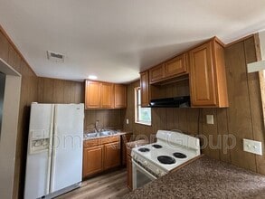 6153 Spring Hill Dr in Spring Hill, FL - Building Photo - Building Photo