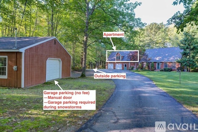 8 Moonlit Dr, Unit 1 in Windham, ME - Building Photo - Building Photo