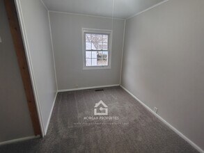 2724 Seminole Ct in Anderson, IN - Foto de edificio - Building Photo