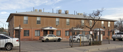 3900 11th St NW in Albuquerque, NM - Building Photo - Building Photo