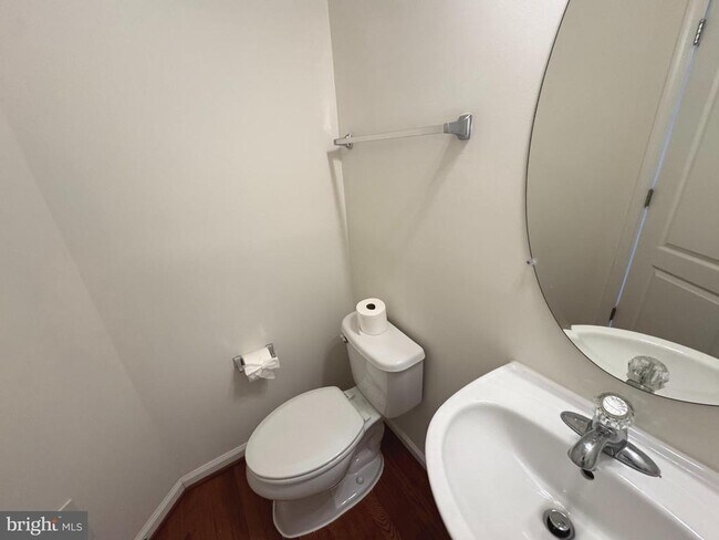 41831 Diabase Square in Aldie, VA - Building Photo - Building Photo