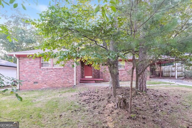 property at 1090 Longshore Dr