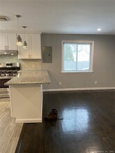 47 Campfield Dr in Fairfield, CT - Building Photo - Building Photo